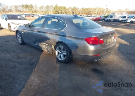 2011 BMW 528I из США, поврежденный, VIN WBAFR1C58BC748541